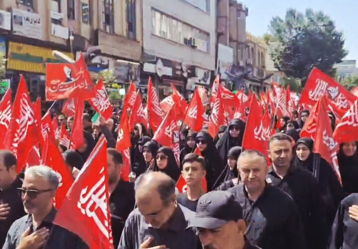 فیلم| پیاده‌روی جاماندگان اربعین در سنندج