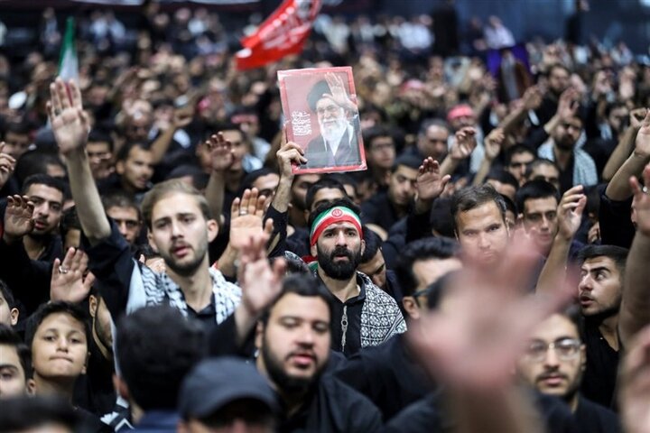 مراسم عزاداری اربعینِ هیئت‌های دانشجویی در جوار محل شهادت رهبر انقلاب