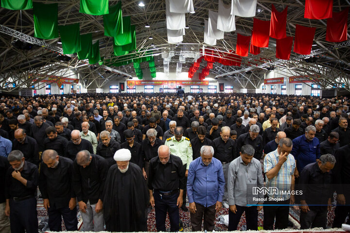 نماز ظهر اربعین