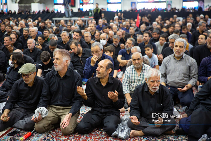نماز ظهر اربعین