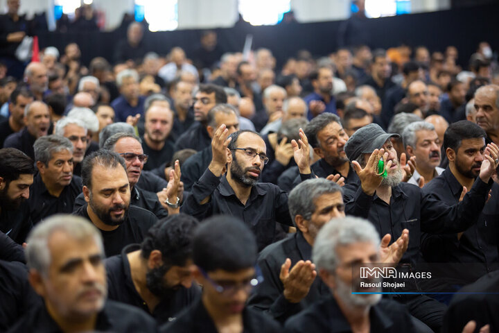 نماز ظهر اربعین