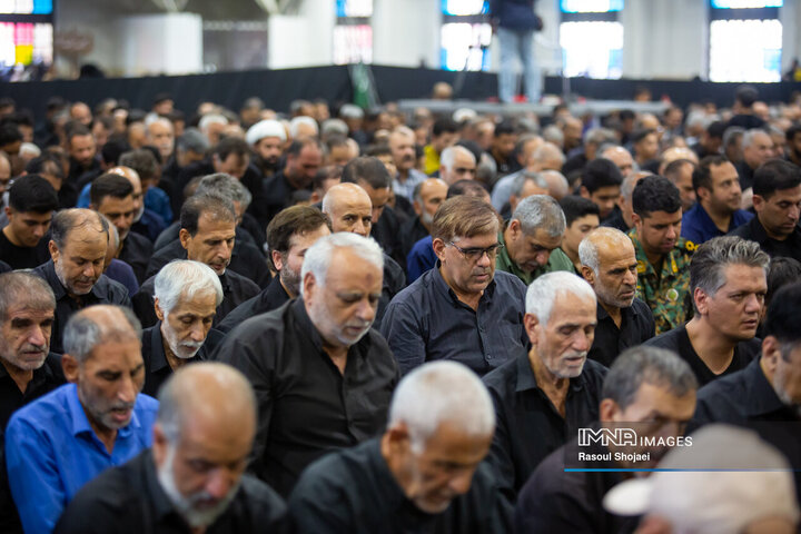 نماز ظهر اربعین