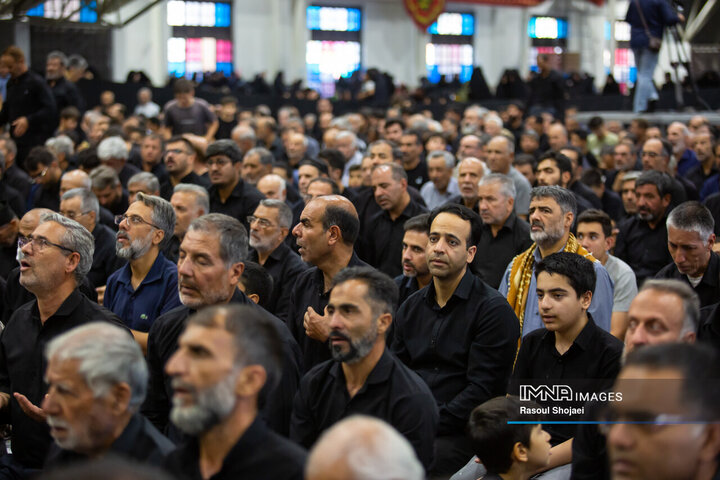 نماز ظهر اربعین