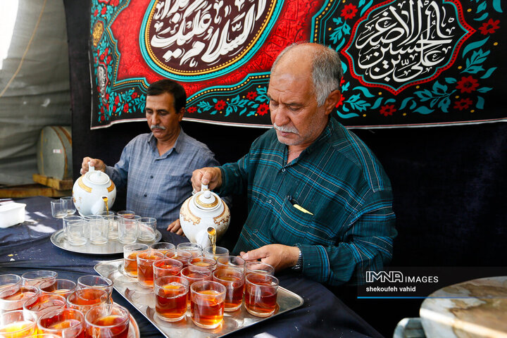 موکب‌های پذیرایی از جاماندگان اربعین حسینی