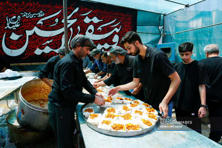 موکب‌های پذیرایی از جاماندگان اربعین حسینی