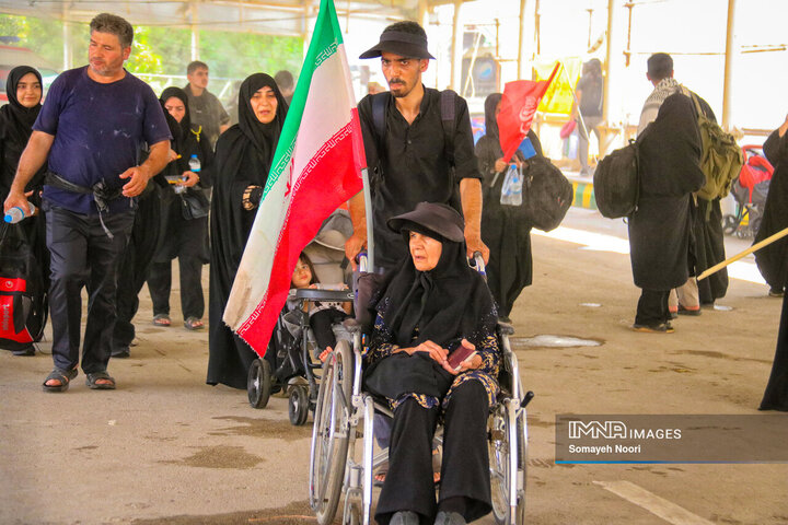 آغاز بازگشت زائران اربعین از مرز خسروی