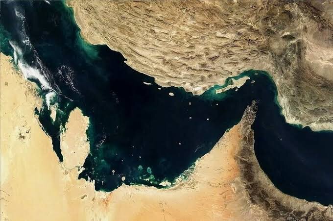 تنگه هرمز باز شد؟ نه؛ بلکه قفل حقوقی خورد