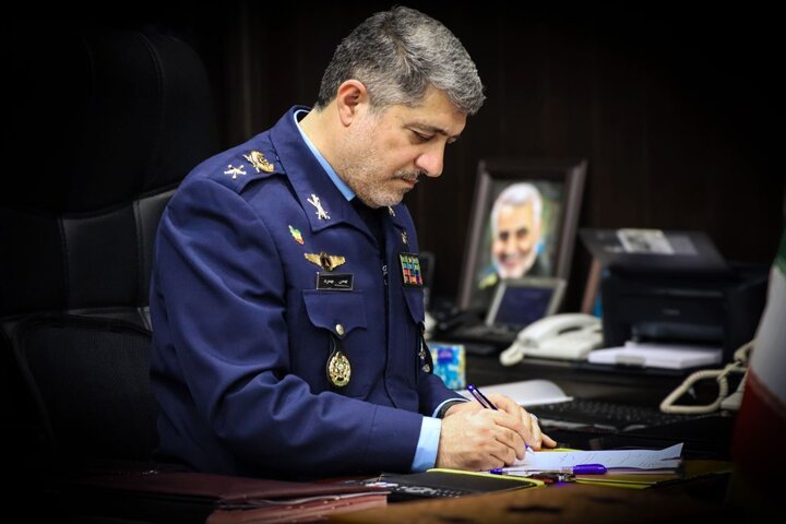 فرمانده نیروی هوایی ارتش: در دفاع از ملت ایران جان‌برکف خواهیم بود