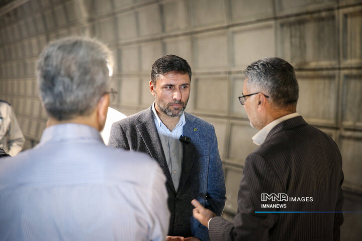بازدید از مراحل نهایی تکمیل ایستگاه‌های خط ۲ مترو اصفهان
