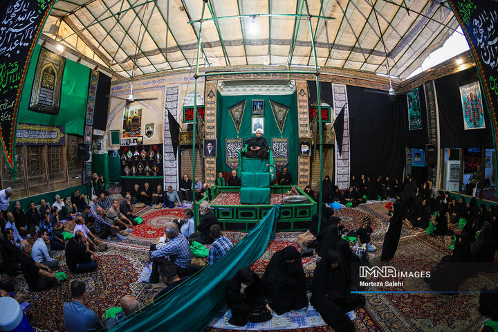 عزاداری دهه آخر صفر در حسینیه پنبه‌کاران