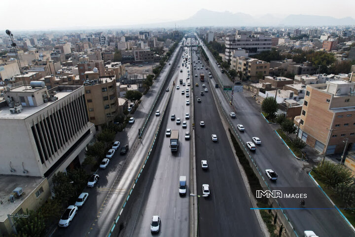 آغاز پروژه ۲۵۰ میلیارد ریالی روکش آسفالت در بزرگراه شهید خرازی/ جزئیات محدودیت‌های ترافیکی
