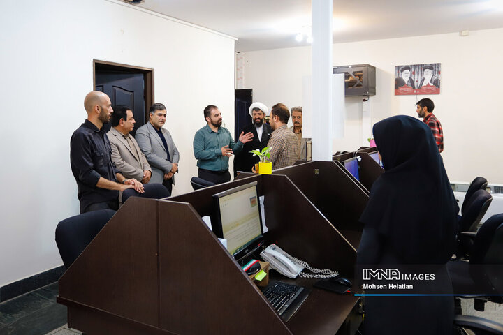 حضور مدیرکل ارتباطات و امور بین‌الملل استانداری اصفهان در خبرگزاری ایمنا