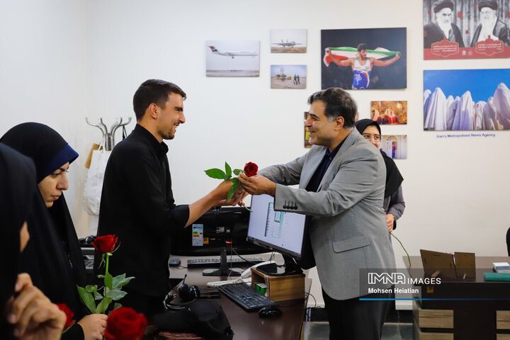 حضور مدیرکل ارتباطات و امور بین‌الملل استانداری اصفهان در خبرگزاری ایمنا