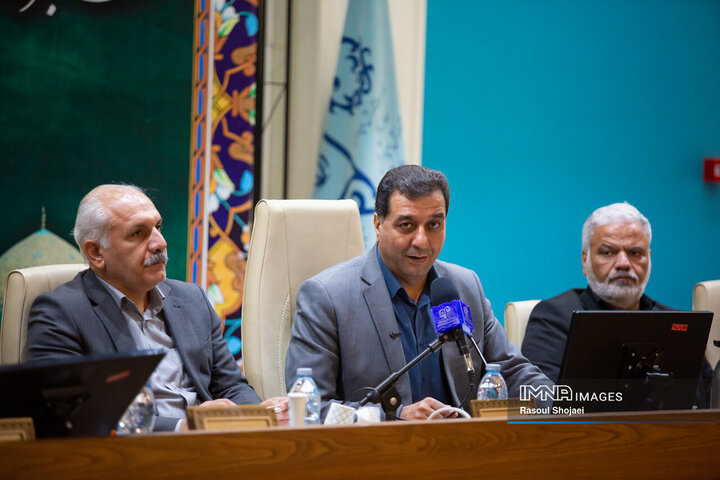 نشست خبری مدیرکل آموزش و پرورش استان اصفهان