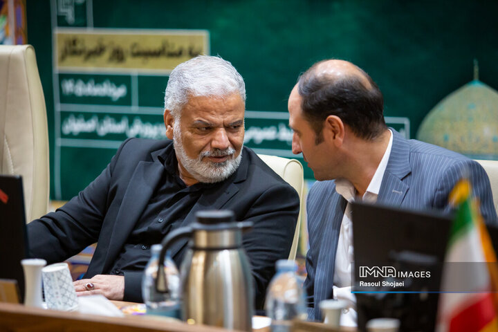 نشست خبری مدیرکل آموزش و پرورش استان اصفهان