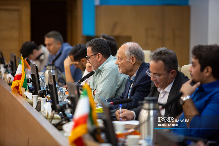نشست خبری مدیرکل آموزش و پرورش استان اصفهان