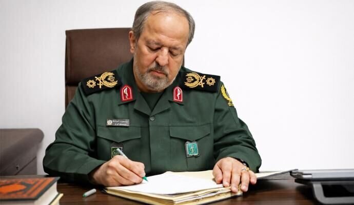  پیام تبریک سردارابن‌الرضا به سردار سرلشکر پاسدار محسن رضایی
