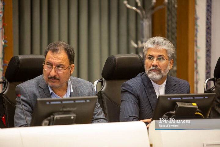 نشست شورای هماهنگی ترافیک ستاد مهر اصفهان