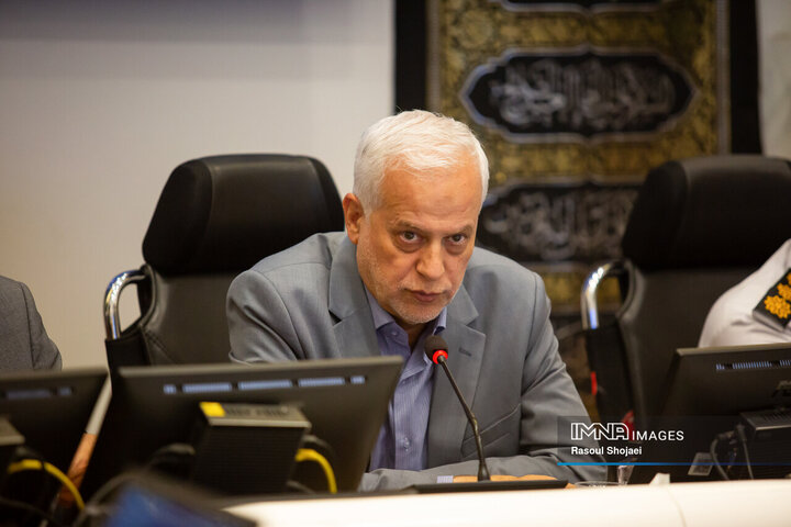 نشست شورای هماهنگی ترافیک ستاد مهر اصفهان