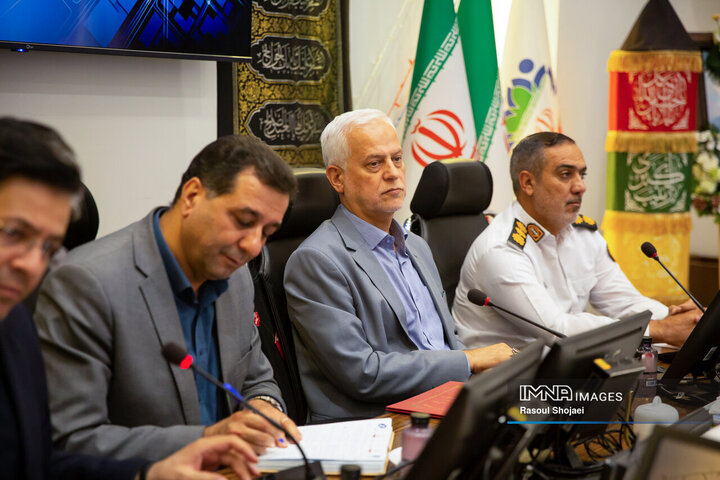 نشست شورای هماهنگی ترافیک ستاد مهر اصفهان