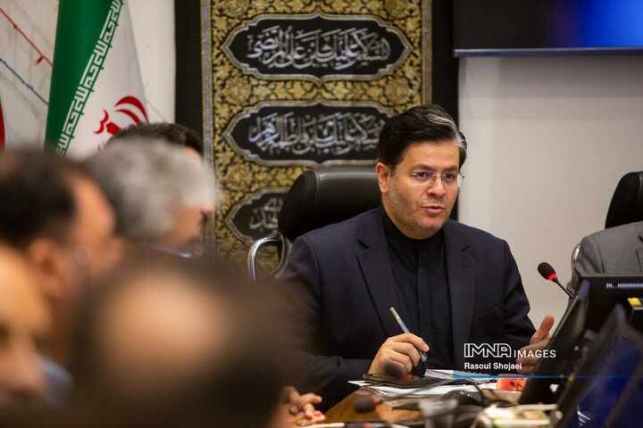 نشست شورای هماهنگی ترافیک ستاد مهر اصفهان
