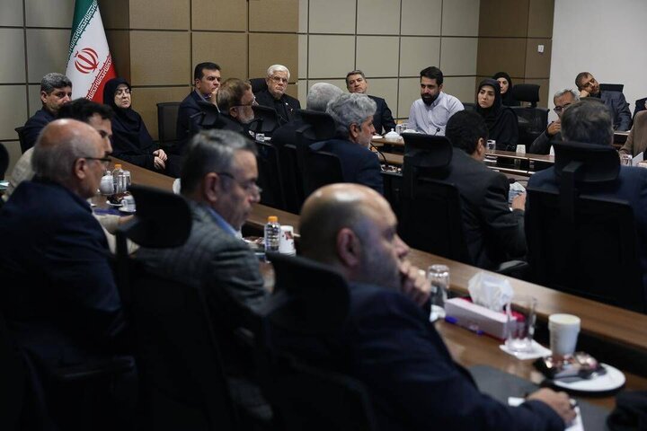 عارف: دشمن از توطئه دست بر نمیدارد پس باید امنیت سایبری و پدافند غیرعامل را ارتقا داد