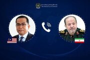 دعوت سرپرست وزارت دفاع ایران از وزیر دفاع مالزی برای سفر به تهران