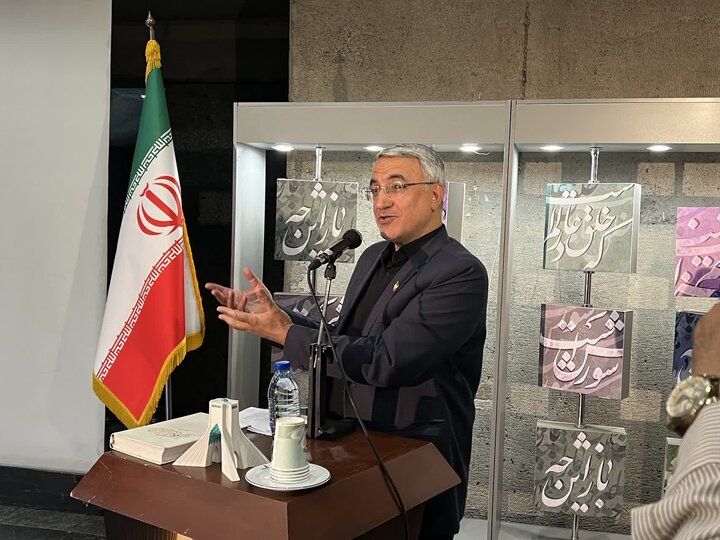 ضرورت حمایت از میراث فرهنگی و پاسداشت بزرگان ادبی ایران