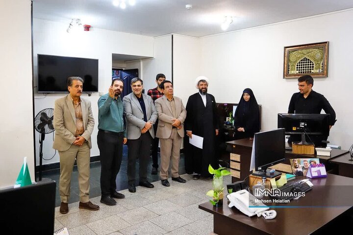 بازدید مدیرکل روابط‌عمومی استانداری اصفهان از خبرگزاری‌ ایمنا
