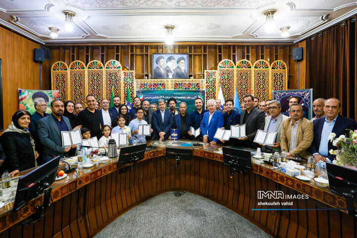 آیین امضای تفاهم نامه ی احداث 168 کلاس درس به یاد 168 دانش آموز شهید میناب