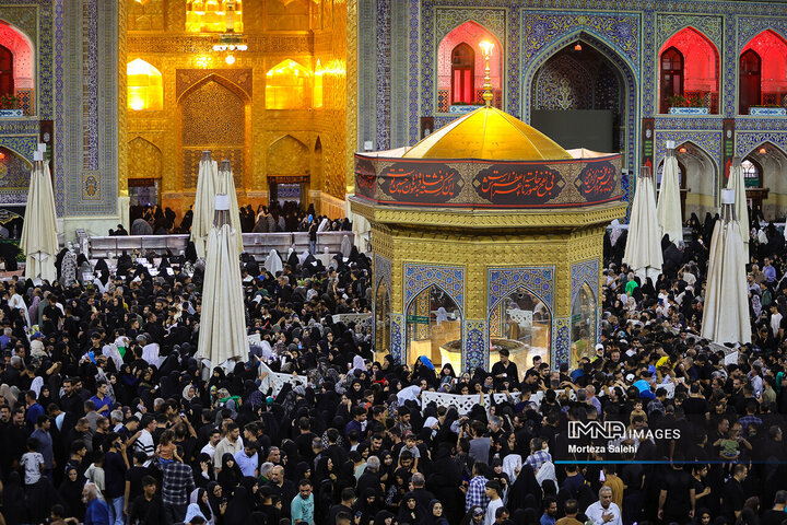 حال و هوای حرم امام رضا(ع) در شب رحلت پیامبر اکرم(ص)
