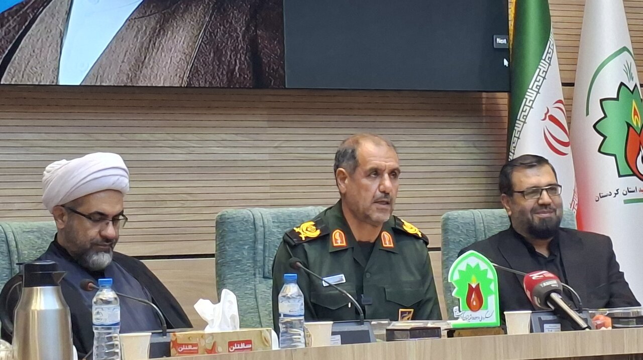 خبرنگاران افسران خط مقدم جنگ نرم هستند