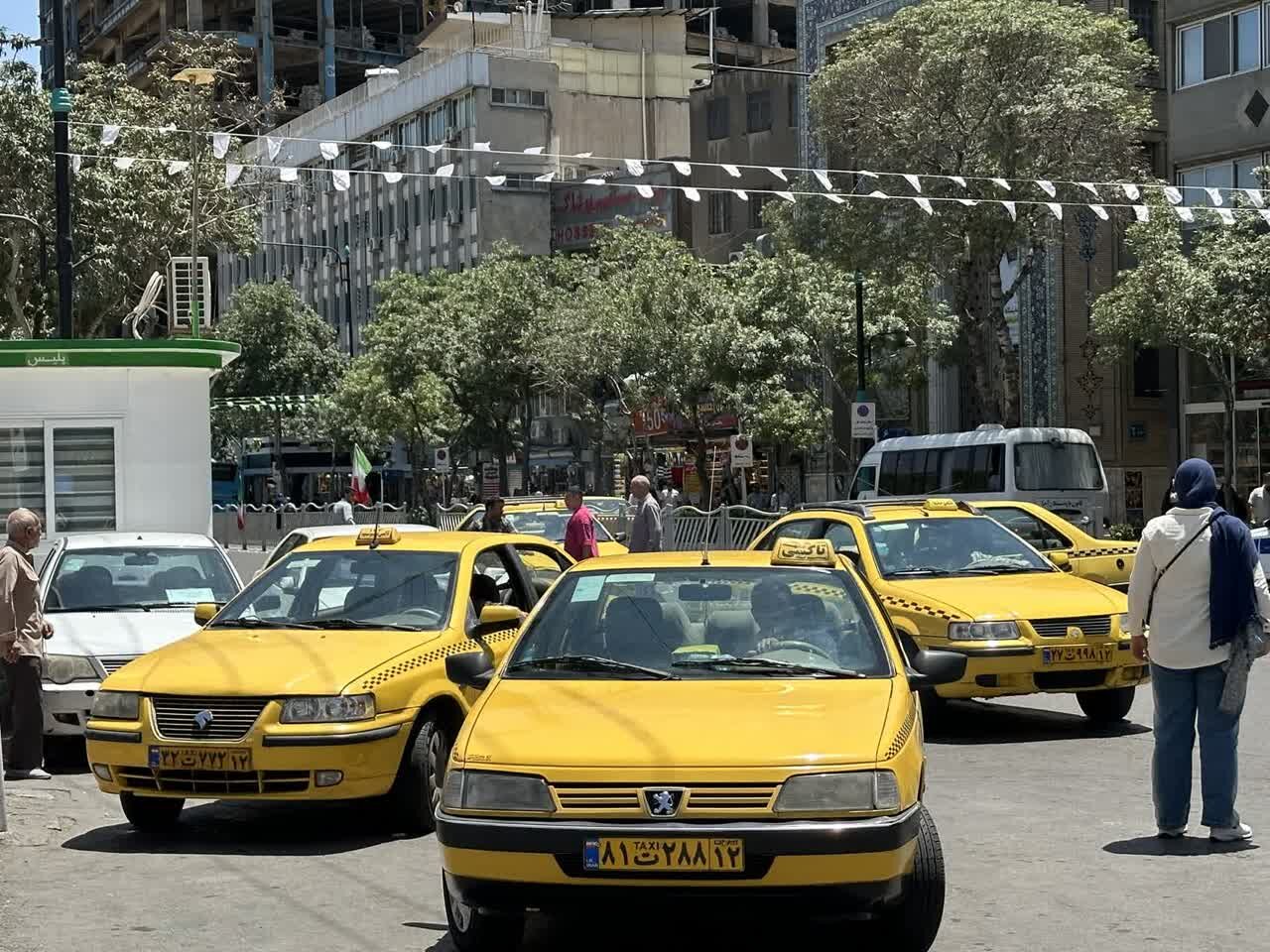آمادگی کامل ۱۰ هزار تاکسی در مشهد برای خدمت رسانی به زائران