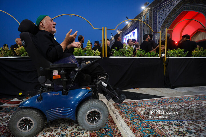 خطبه‌خوانی شهادت امام رضا(ع)