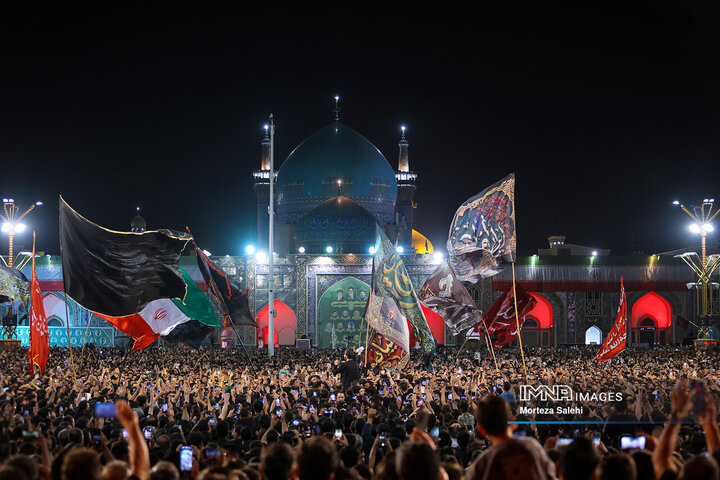 عزاداری شب شهادت امام رضا(ع)