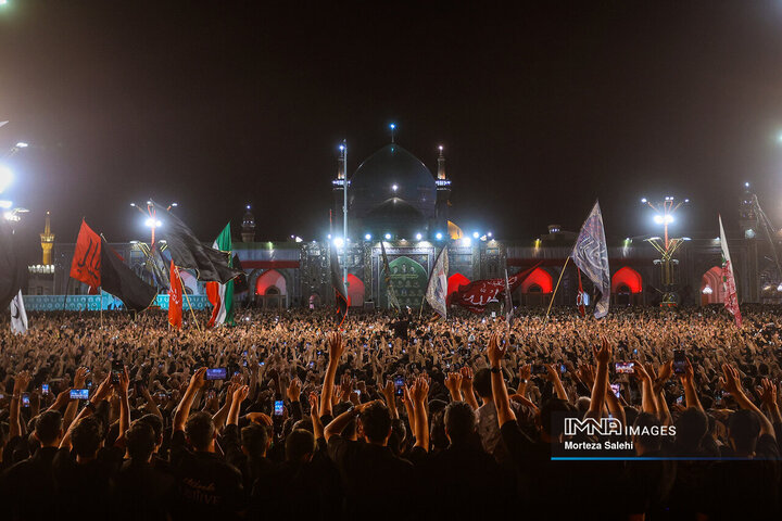 عزاداری شب شهادت امام رضا(ع)