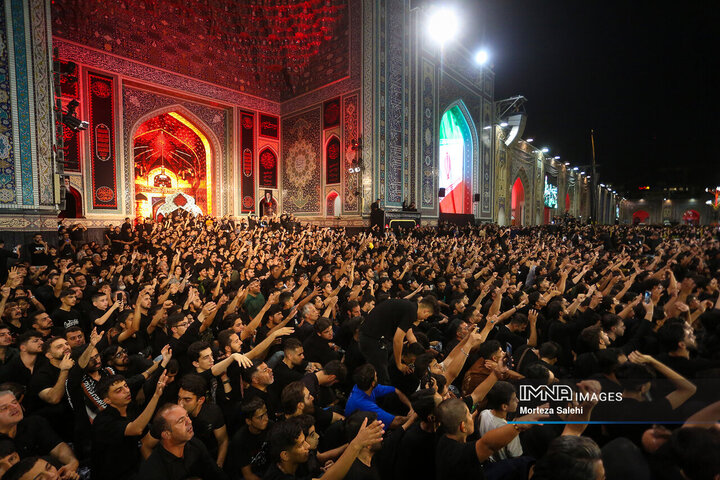 عزاداری شب شهادت امام رضا(ع)