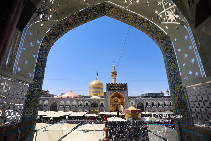 عزاداری سالروز شهادت امام رضا(ع) در حرم مطهر رضوی