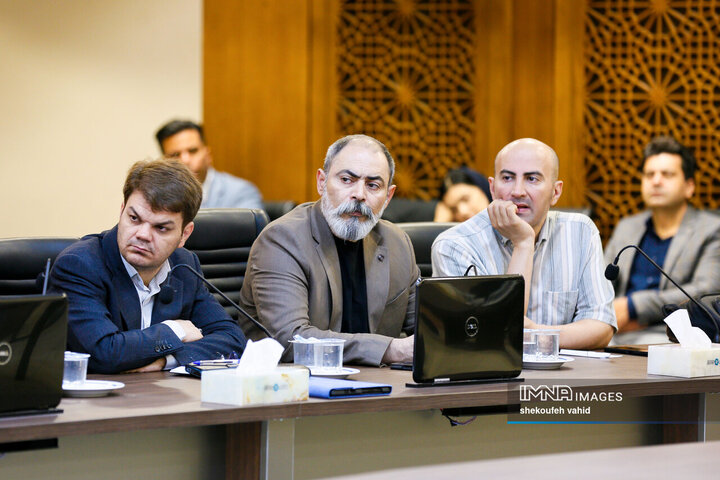 نشست بررسی فرصت ها و چالش‌های تجارت با چین