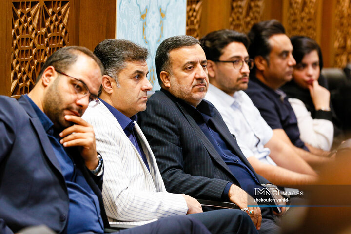 نشست بررسی فرصت ها و چالش‌های تجارت با چین