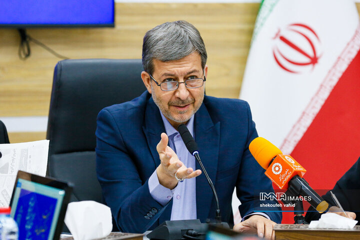 نشست پیشکسوتان رسانه استان با استاندار اصفهان