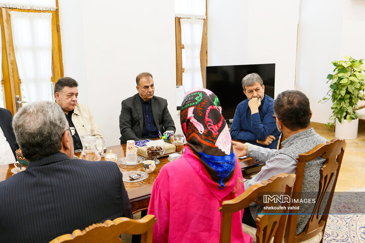 دیدار سرمایه‌گذار بخش خصوصی با استاندار اصفهان