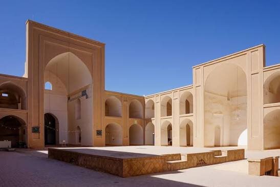 مسجد جامع ابرکوه یزد؛ روایت یک مسجد از دل تاریخ معماری ایران