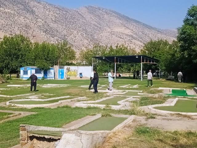 زمین گلف خرم‌آباد در کشاکش دو روایت؛ تخریب یا ساماندهی فضای عمومی؟