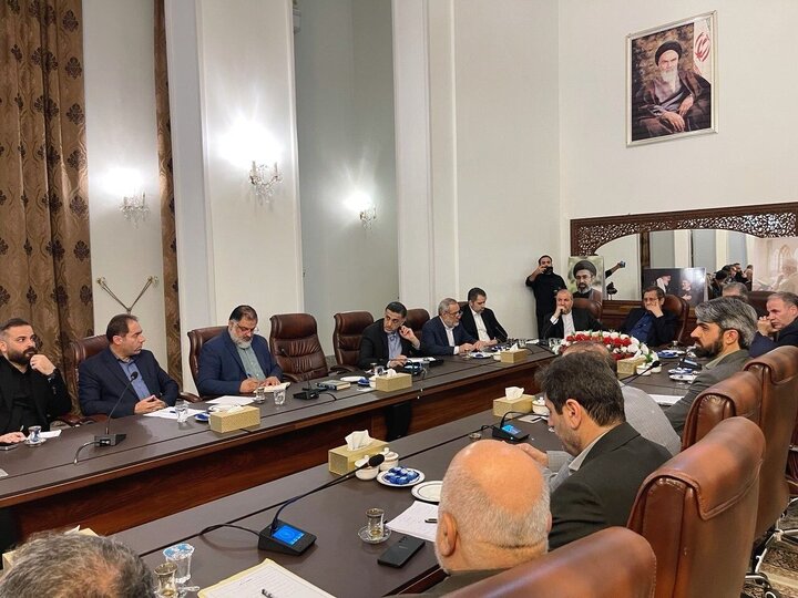 تاکید رئیس‌کل بانک مرکزی بر پیگیری مسائل صادرکنندگان و پیمانکاران ایرانی در عراق