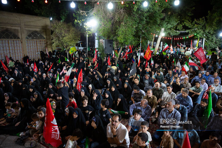 بزرگداشت قرآنی چهلم خاکسپاری قائد شهید