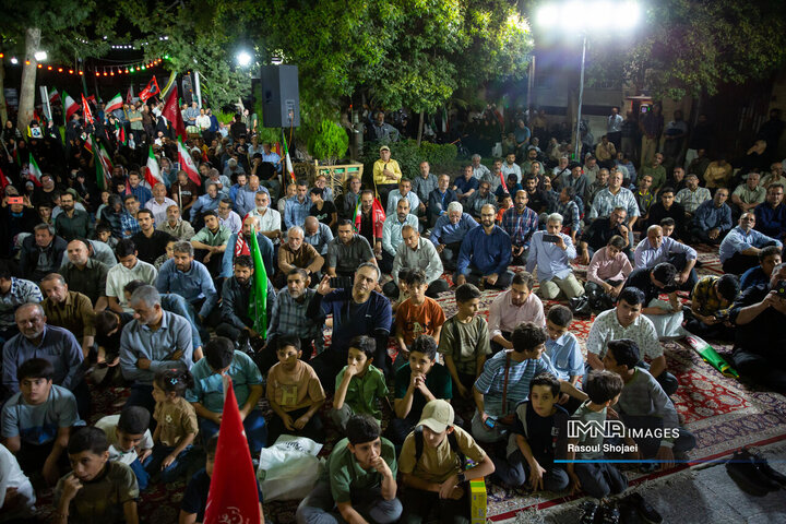 بزرگداشت قرآنی چهلم خاکسپاری قائد شهید