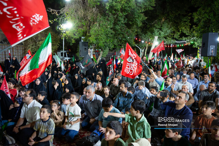 بزرگداشت قرآنی چهلم خاکسپاری قائد شهید