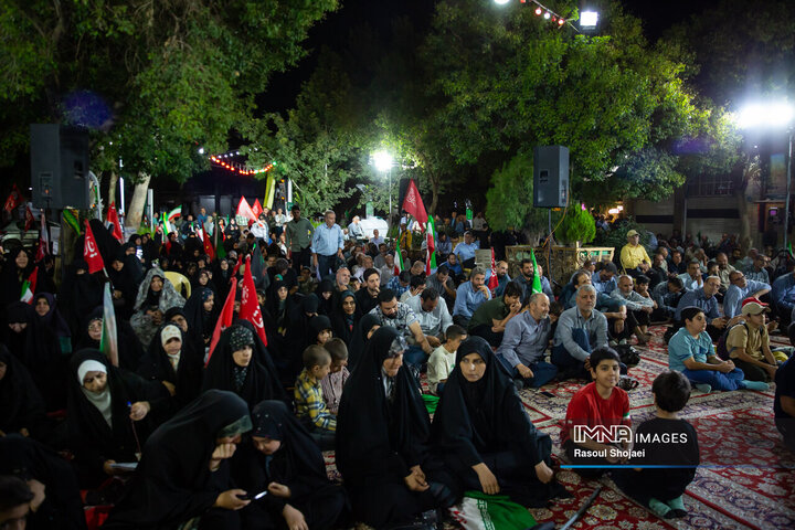 بزرگداشت قرآنی چهلم خاکسپاری قائد شهید