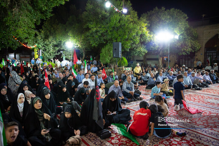بزرگداشت قرآنی چهلم خاکسپاری قائد شهید